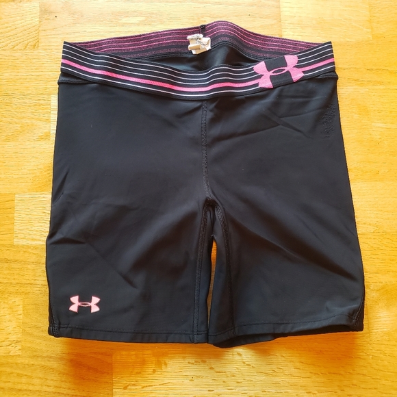 Under Armour Pants - Under Armour Padded Spandex/Bike Shorts